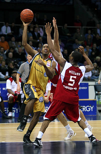 凭借速度 凭借速度